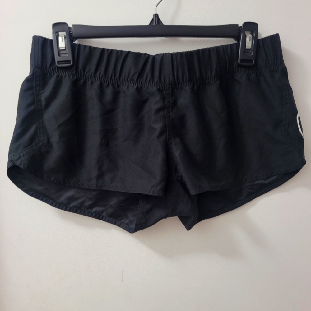 NWT Volcom board shorts sz Small